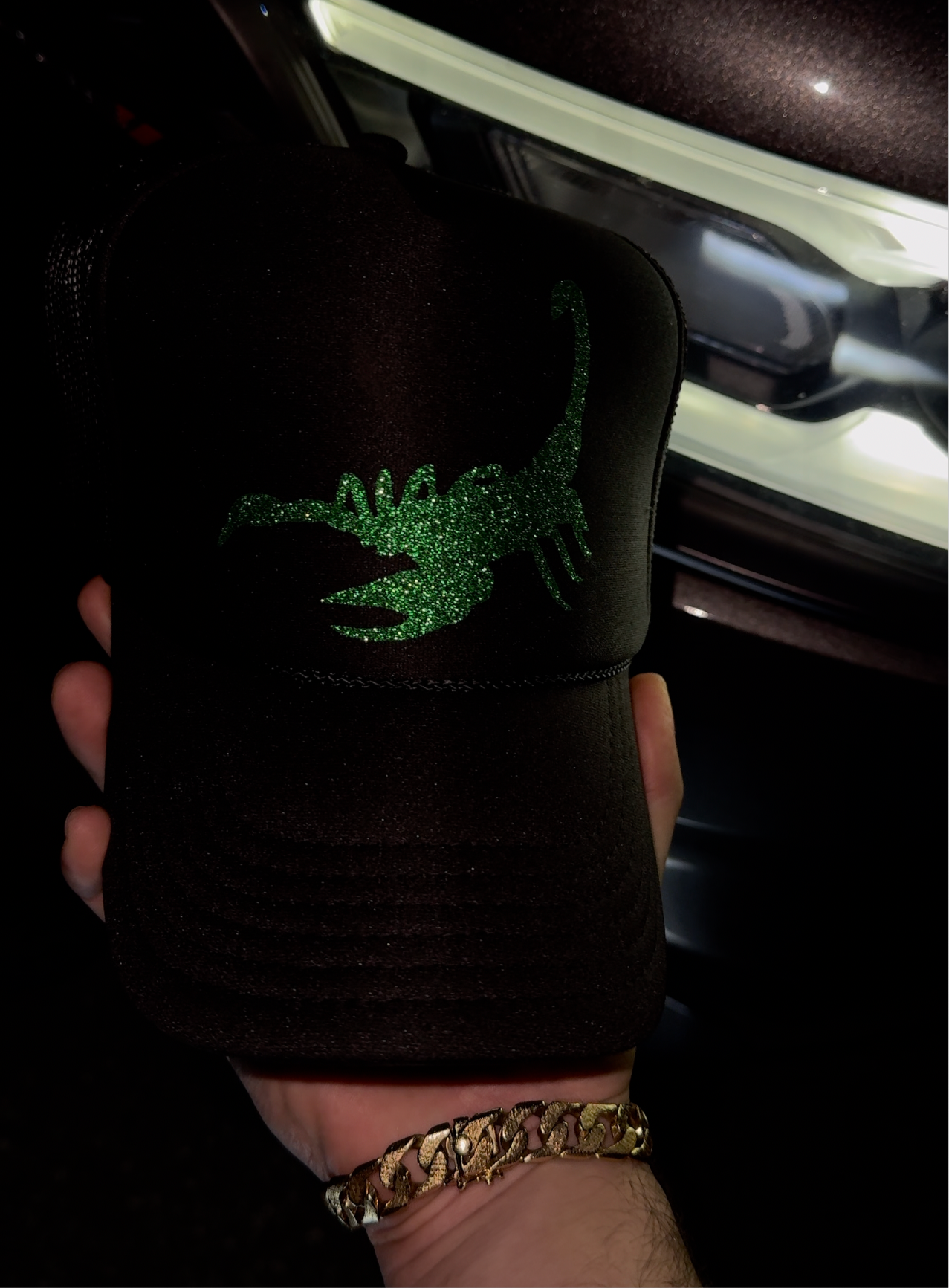 Glitter Scorpion Edition Trucker Calderas Hat