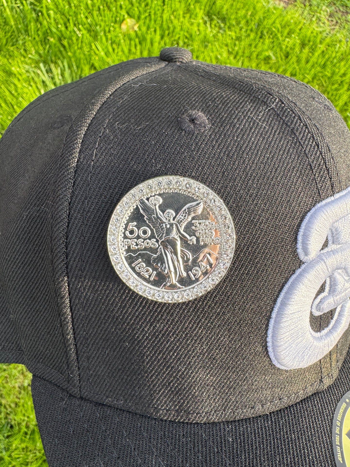 PLATA CENTENARIO PIN By Revien Hats