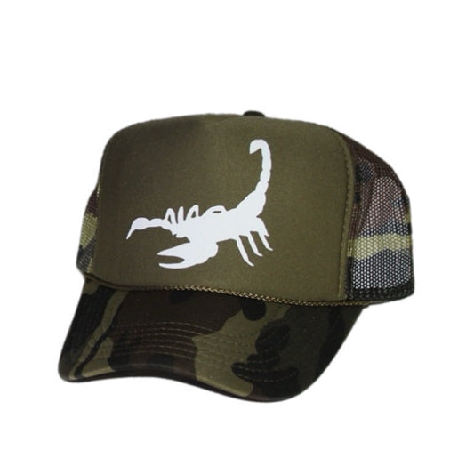 Gorra Trucker Camo Calderas Scorpion